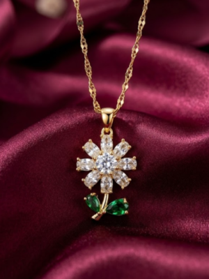 Crystal Daisy Pendant Charm Necklace (White & Green) Anti-tarnish, Stainless Steel - KRN08